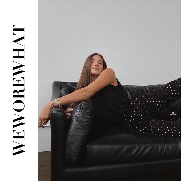 SOLD ON CURTSY - Picture 2 of 10